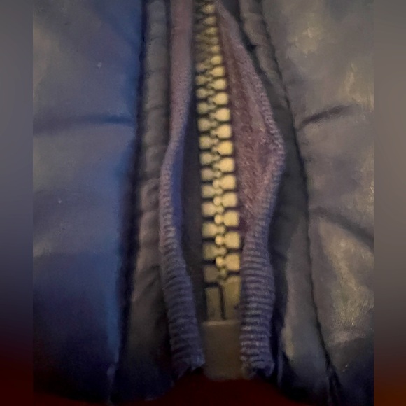 CALVIN KLEIN Boys Vest - Picture 6 of 10